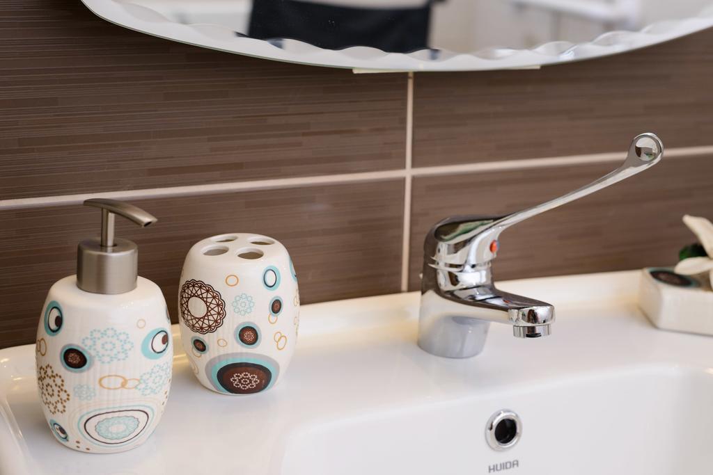 Aksos Suites Accessible Accommodation Agia  Quarto foto